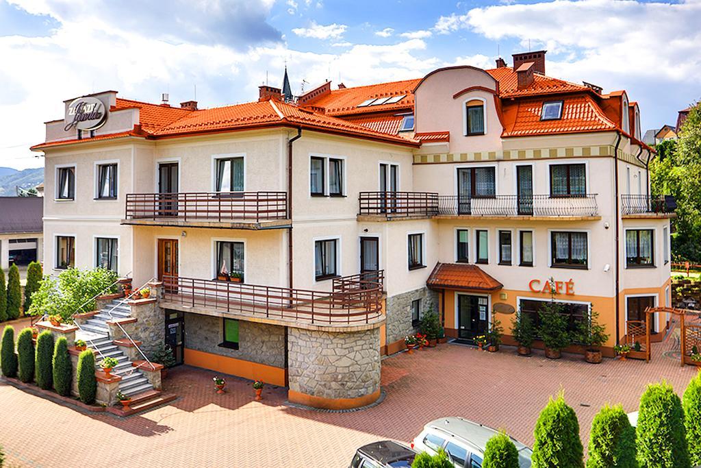 Janda Resort&Conference Mszana Dolna Exterior foto