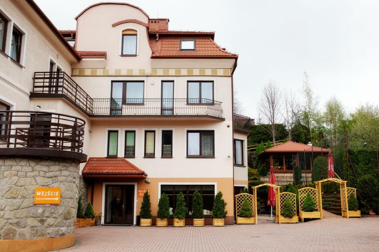 Janda Resort&Conference Mszana Dolna Exterior foto